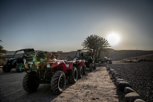 Agafay en Quad au Coucher de Soleil avec Dîner traditionnel